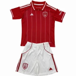 Nottingham Forest Niños Conjunto 2025 2026 Casa Rojo - Tuta Nottingham Forest Niños | tiendasdefutboles