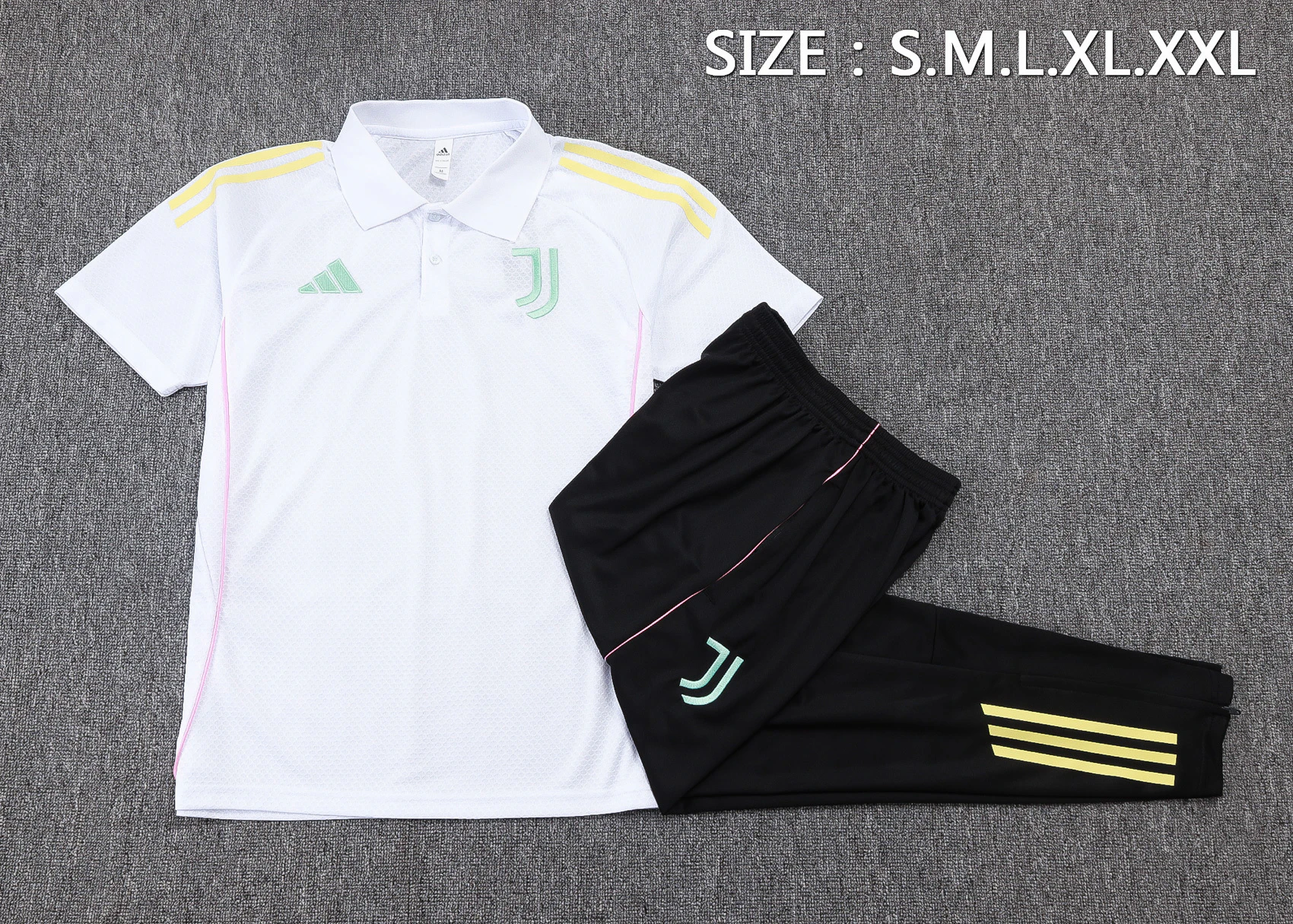 Conjunto Completo Polo Juventus 2025 2026 Blanco I Negro Juventus Conjunto 2025 2026 Blanco - Equipación Juventus | tiendasdefutboles