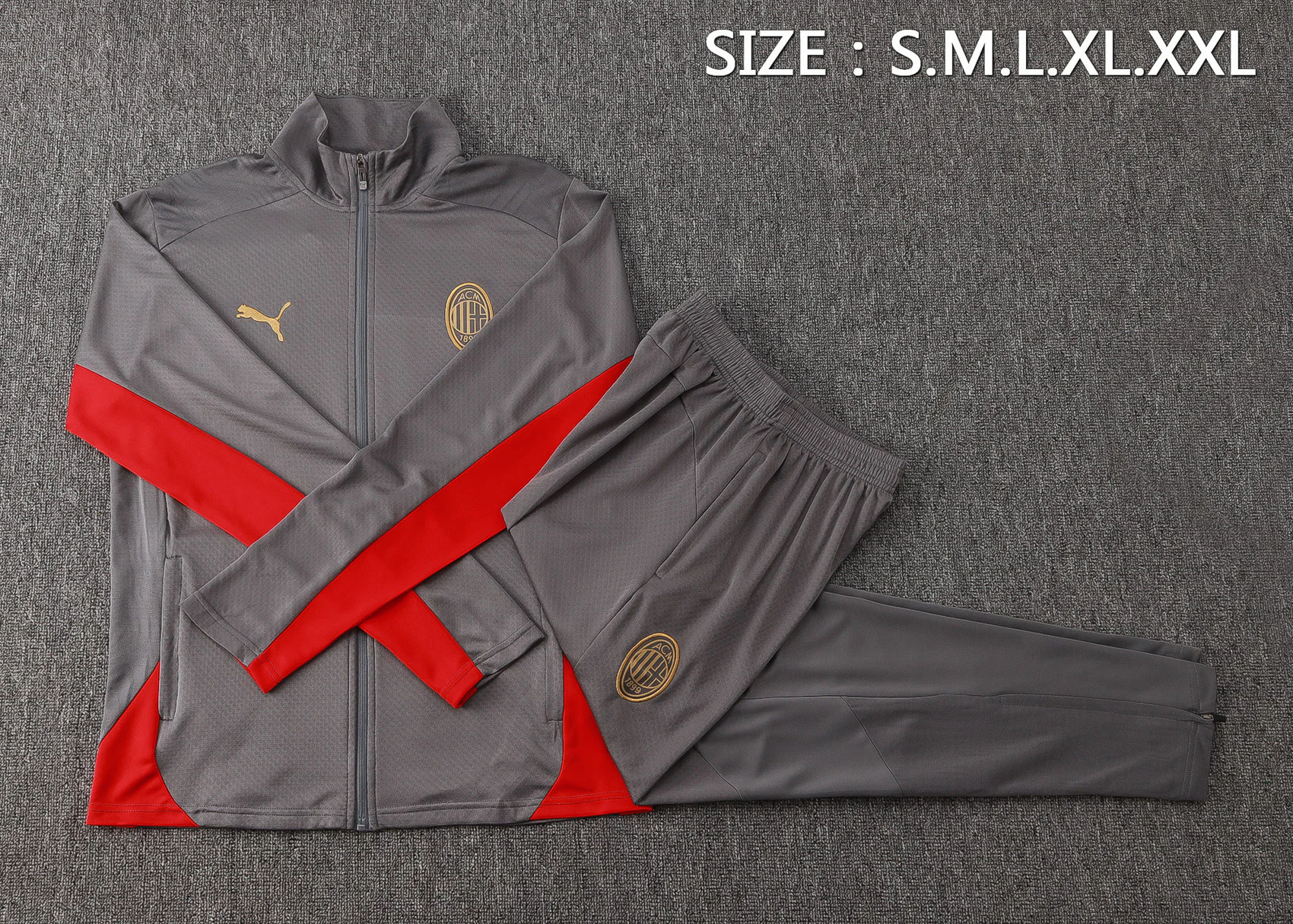 Conjunto Completo Ropa Deportiva Con Cremallera Larga AC Milan 2024 2025 Gris Rojo AC Milan Conjunto 2024 2025 Gris - Maglia Ac Milan | tiendasdefutboles