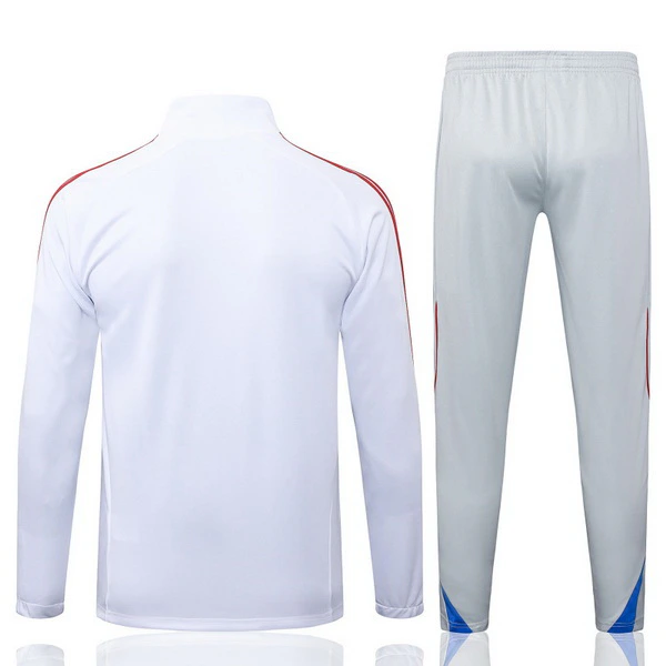 Conjunto Completo Ropa Deportiva Con Cremallera Larga Bayern Múnich 2025 2026 Blanco Rojo Gris Bayern Múnich Conjunto 2025 2026 Blanco - Tuta Bayern Múnich | tiendasdefutboles