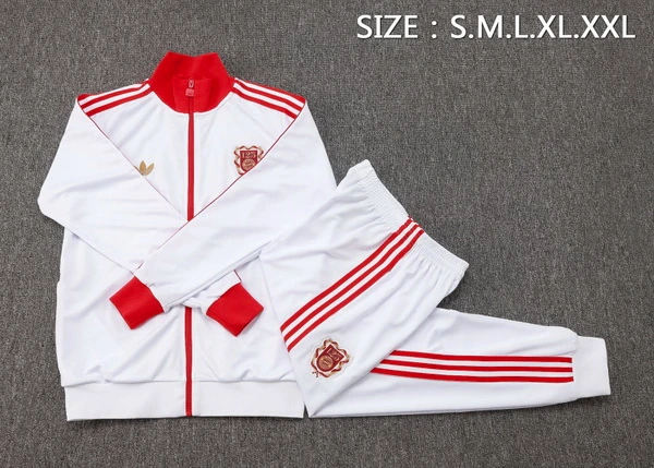 Conjunto Completo Ropa Deportiva Con Cremallera Larga Bayern Múnich 2025 2026 Blanco Rojo Bayern Múnich Conjunto 2025 2026 Blanco - Tuta Bayern Múnich | tiendasdefutboles