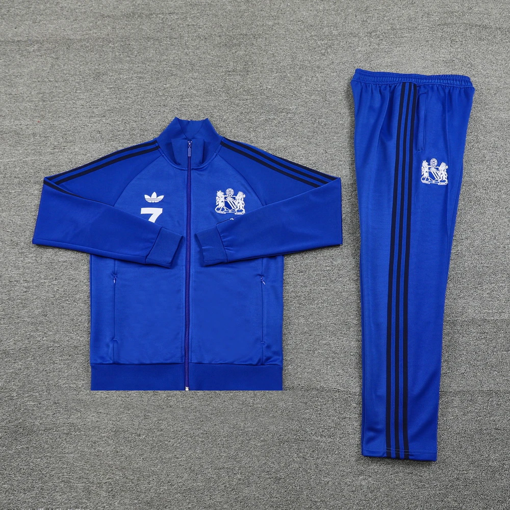 Conjunto Completo Ropa Deportiva Con Cremallera Larga Manchester United 2024 2025 Azul Manchester United Conjunto 2024 2025 Azul - Maglia Manchester United | tiendasdefutboles
