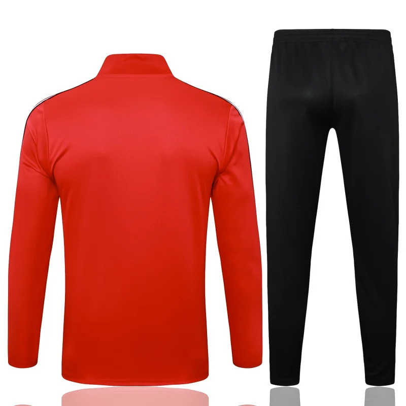 Conjunto Completo Sudadera Entrenamiento Manchester United 2025 2026 Rojo Negro Manchester United Conjunto 2025 2026 Rojo - Maglia Manchester United | tiendasdefutboles
