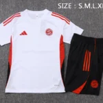 Entrenamiento Conjunto Completo Bayern Múnich 2025 2026 Blanco Rojo Negro
