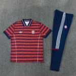 Entrenamiento Conjunto Completo Bayern Múnich 2026 2027 Rojo Azul