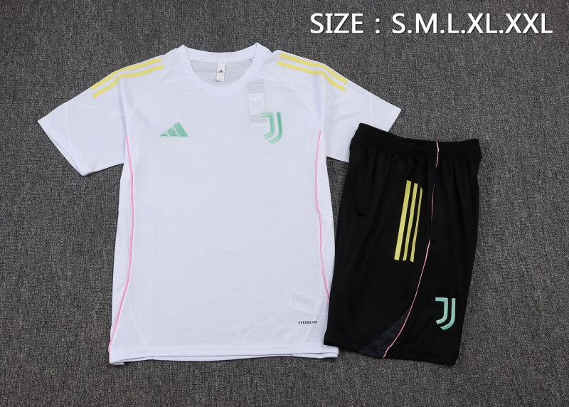 Entrenamiento Conjunto Completo Juventus 2025 2026 Blanco I Rosa Negro Juventus Conjunto 2025 2026 Blanco - Equipación Juventus | tiendasdefutboles