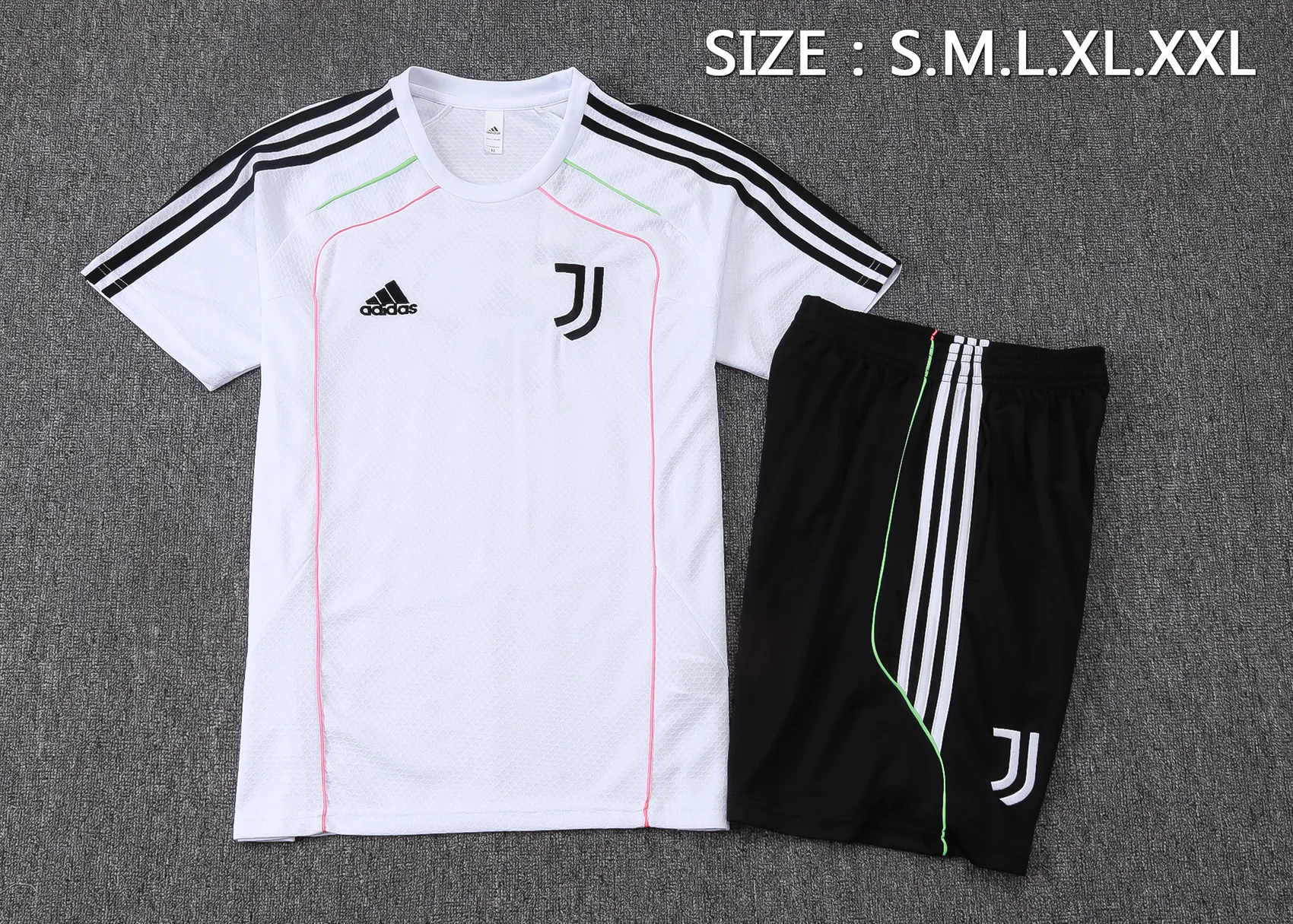 Entrenamiento Conjunto Completo Juventus 2025 2026 Blanco Rosa Negro Juventus Conjunto 2025 2026 Blanco - Equipación Juventus | tiendasdefutboles