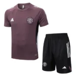 Entrenamiento Conjunto Completo Manchester United 2025 2026 Negro Amarillo