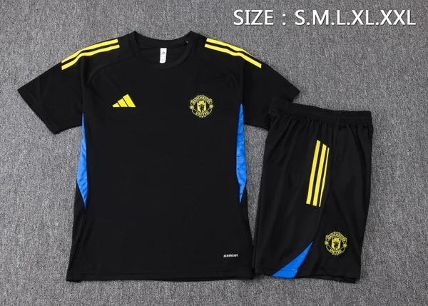 Entrenamiento Conjunto Completo Manchester United 2025 2026 Negro Amarillo Manchester United Conjunto 2025 2026 Negro - Maglia Manchester United | tiendasdefutboles