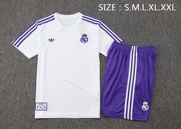 Entrenamiento Conjunto Completo Real Madrid 2025 2026 Blanco Negro Real Madrid Conjunto 2025 2026 Blanco - Maglia Real Madrid | tiendasdefutboles