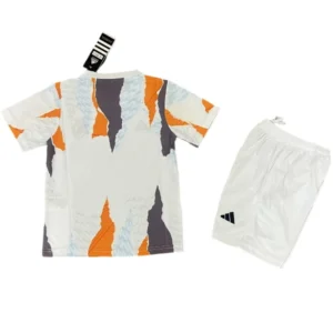 Real Madrid Niños Conjunto 2025 2026 Especial Blanco - Tuta Real Madrid Niños | tiendasdefutboles