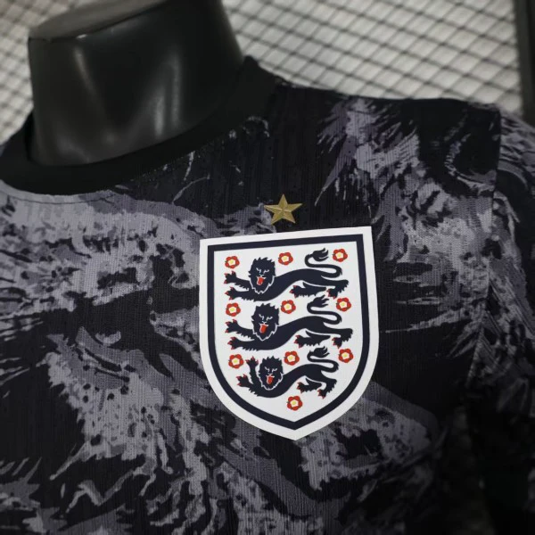 Especial Jugadores Camiseta Inglaterra 2026 Gris Inglaterra Camiseta Edición Jugadores 2026 Especial Gris - Camiseta Inglaterra | tiendasdefutboles