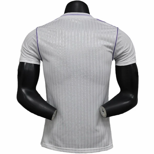 Especial Jugadores Camiseta Real Madrid 2025 2026 Blanco Purpura Real Madrid Camiseta Edición Jugadores 2025 2026 Especial Blanca - Camiseta Real Madrid | tiendasdefutboles