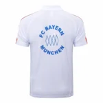 Polo Bayern Múnich 2025 2026 Blanco Azul Rojo