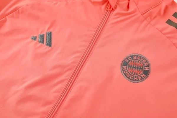 Rompevientos Bayern Múnich 2025 2026 Naranja Bayern Múnich Rompevientos 2025 2026 Naranja - Bayern Múnich Barata | tiendasdefutboles