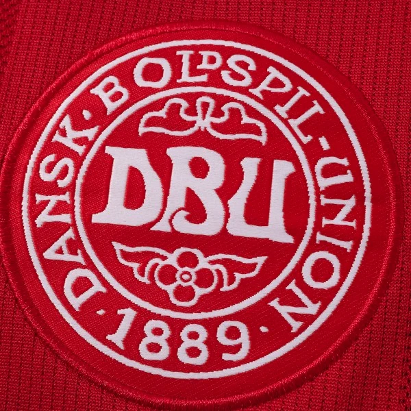 Tailandia Casa Camiseta Dinamarca 2026 Rojo Dinamarca Camiseta 2026 Casa Roja - Camiseta Dinamarca | tiendasdefutboles