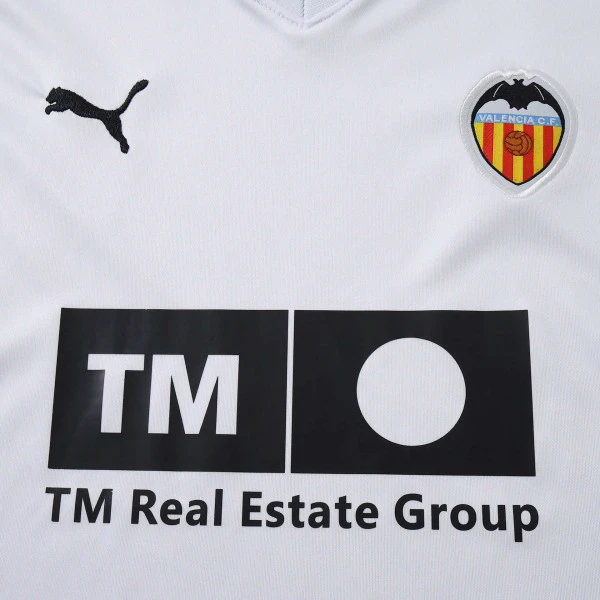 Casa Conjunto De Hombre Valencia 2026 2027 Blanco Valencia CF Conjunto 2026 2027 Casa Blanco - Valencia CF Barata | tiendasdefutboles