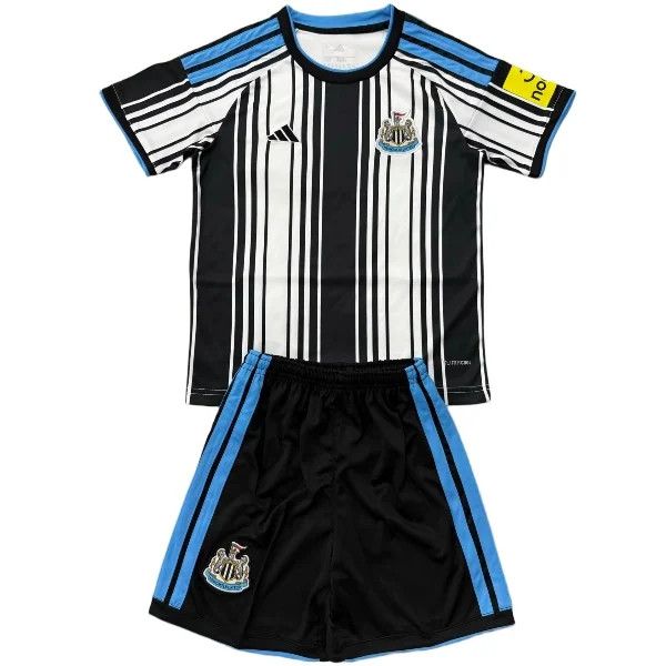 Casa Conjunto De Niños Newcastle United 2026 2027 Negro Newcastle United Niños Conjunto 2026 2027 Casa Negro - Newcastle United Niños Barata | tiendasdefutboles