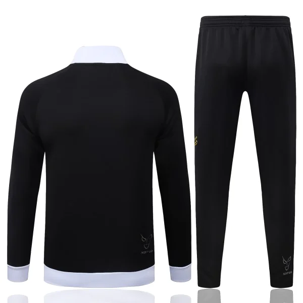 Conjunto Completo Ropa Deportiva Con Cremallera Larga Niños Juventus 2026 2027 Negro Blanco Juventus Niños Conjunto 2026 2027 Negro - Equipación Juventus Niños | tiendasdefutboles