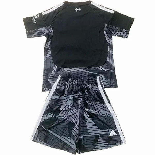 Portero Conjunto De Niños Liverpool 2026 2027 Negro Liverpool Niños Conjunto 2026 2027 Portero Negro - Equipacion Liverpool Niños | tiendasdefutboles